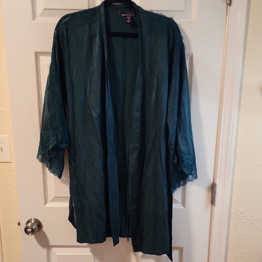 Victoria's Secret Robe
